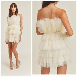 NWT Ruffled Tulle Tiered Bridal Cocktail Dress Cream Size Medium